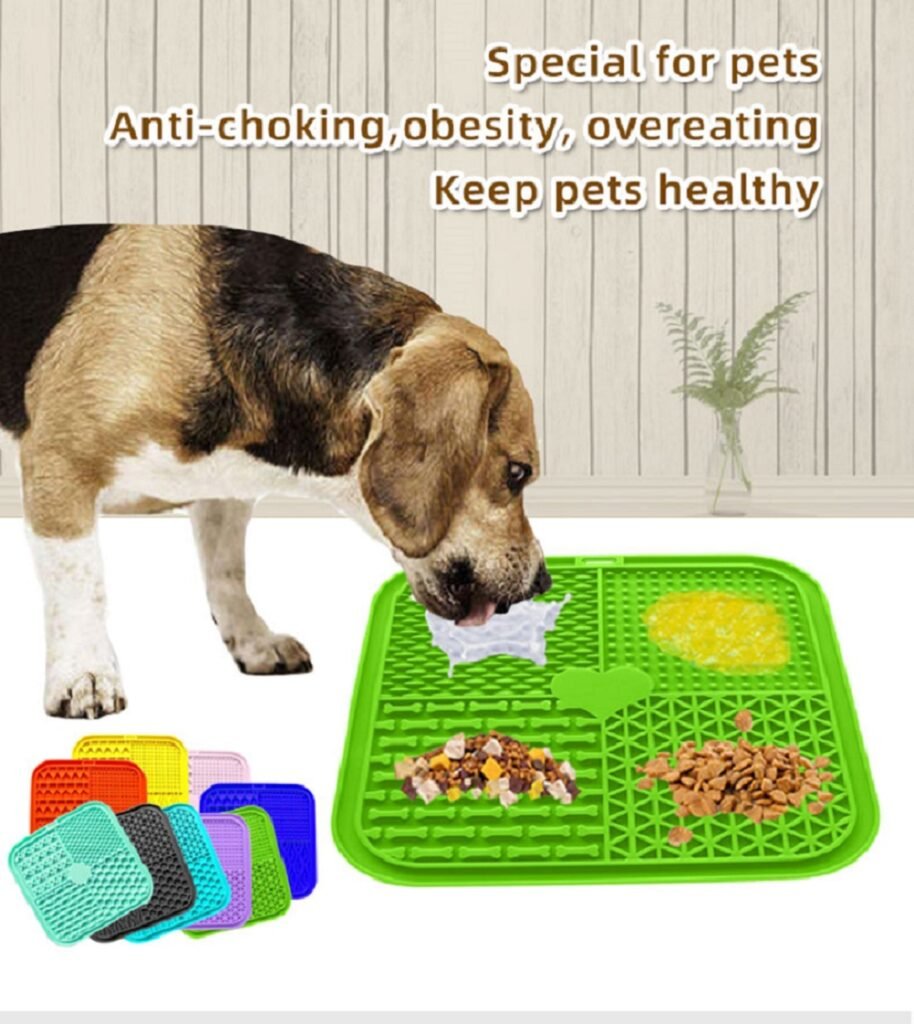 New Arrivals Silicone Pet Lick Mat Logo-Customized Lick Mat Dog Accessories Slow Down Your Pet's Eating 2 宠物舔食垫 01